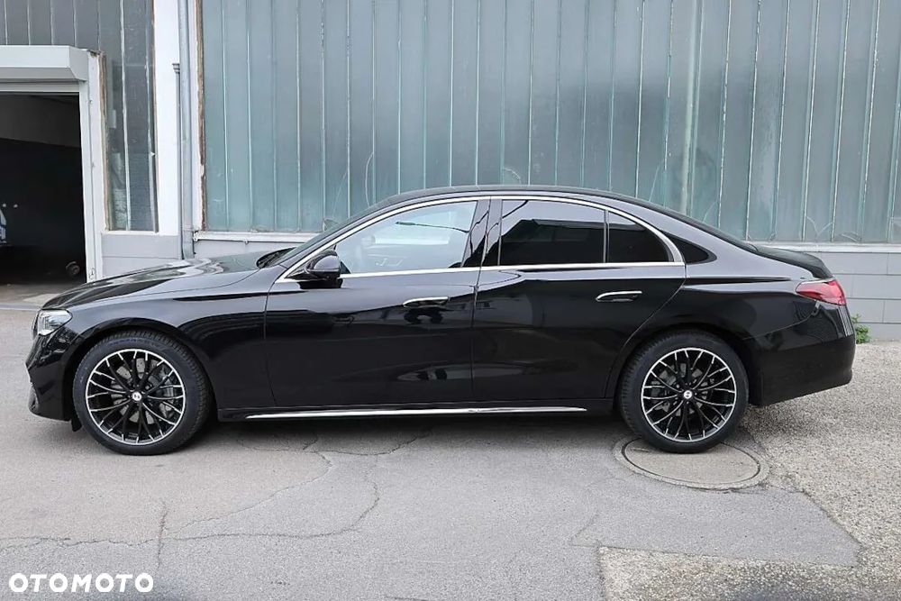 Mercedes-Benz Klasa E 220 d 4Matic 9G-TRONIC - 5