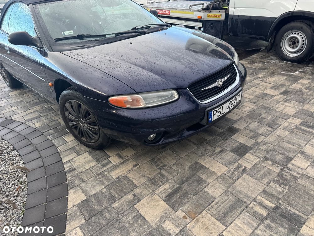 Chrysler Stratus LX 2.0 - 17