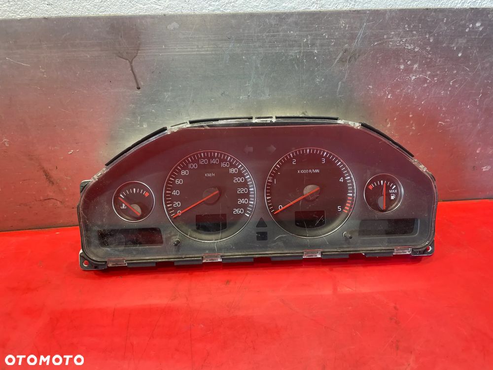 VOLVO V70 LICZNIK ZEGARY  8673802 - 1