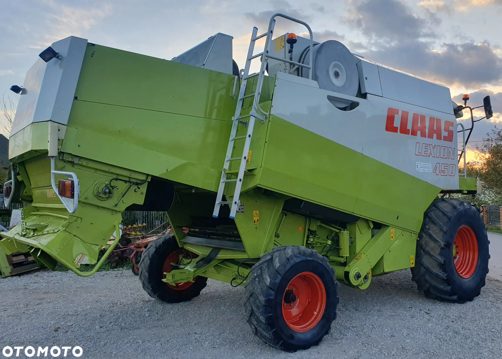 Claas Lexion 450 Mercedes - 14