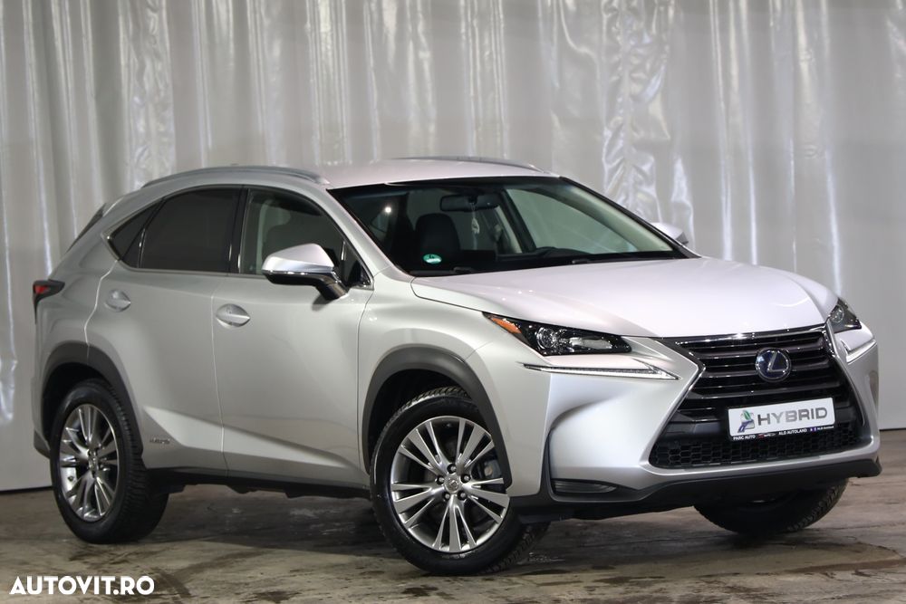 Lexus Seria NX 300h - 3