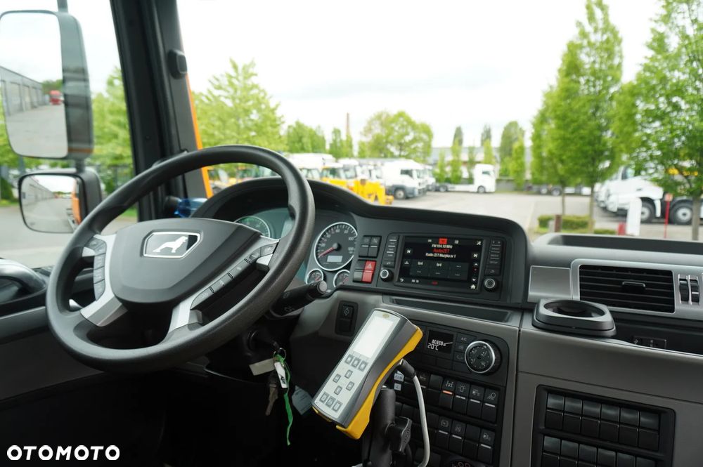 MAN TGM 13.290 / 4x4 / 30 tys. km!!! / hakowiec HIAB XR8S3250 / DMC 15 ton - 21