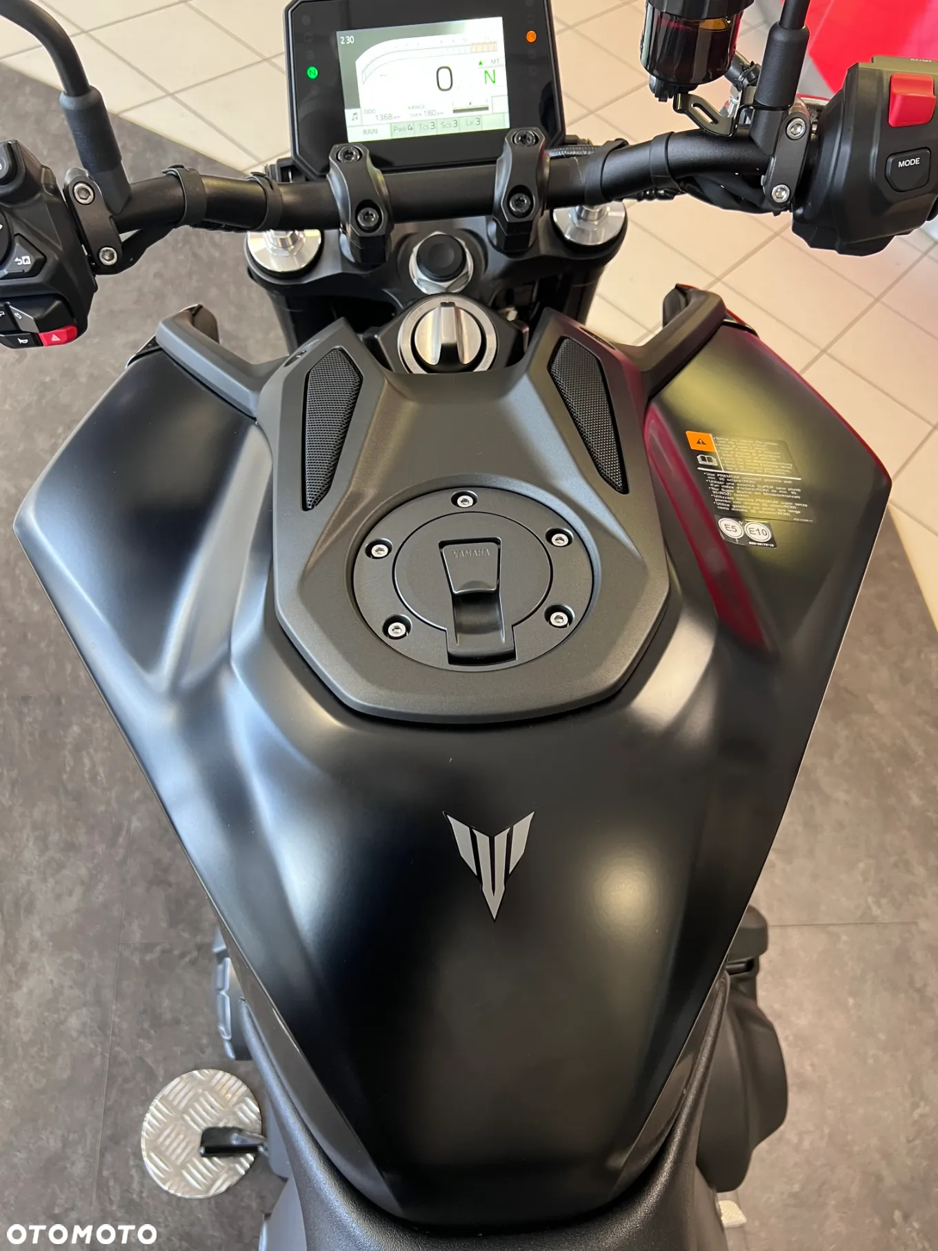 Yamaha MT - 13