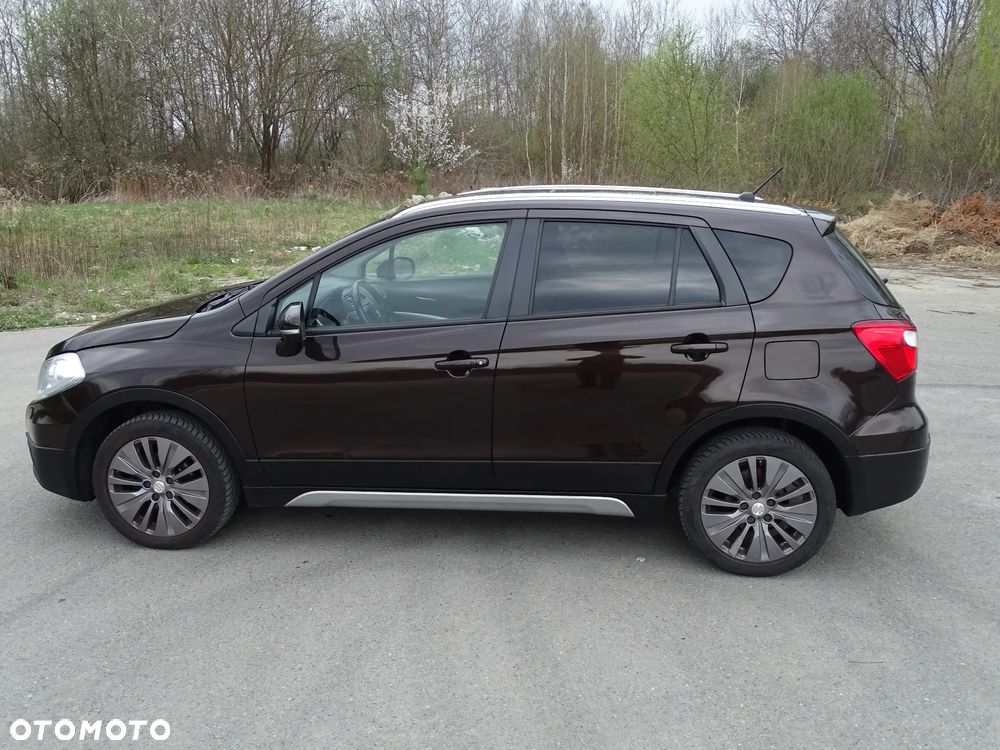 Suzuki SX4 S-Cross 1.6 DDiS 4x4 Comfort+ - 6