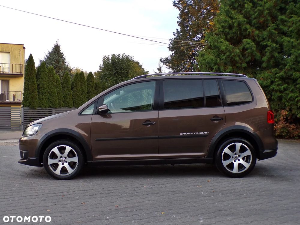 Volkswagen Touran 2.0 TDI DPF DSG Cross - 7