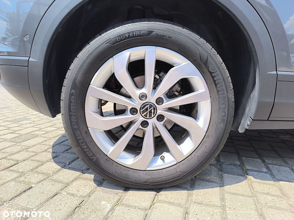 Volkswagen T-Roc - 18