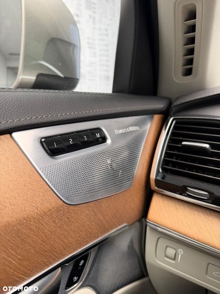 Volvo XC 90 - 20