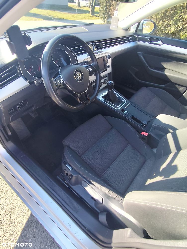 Volkswagen Passat 2.0 TDI BMT Comfortline - 7
