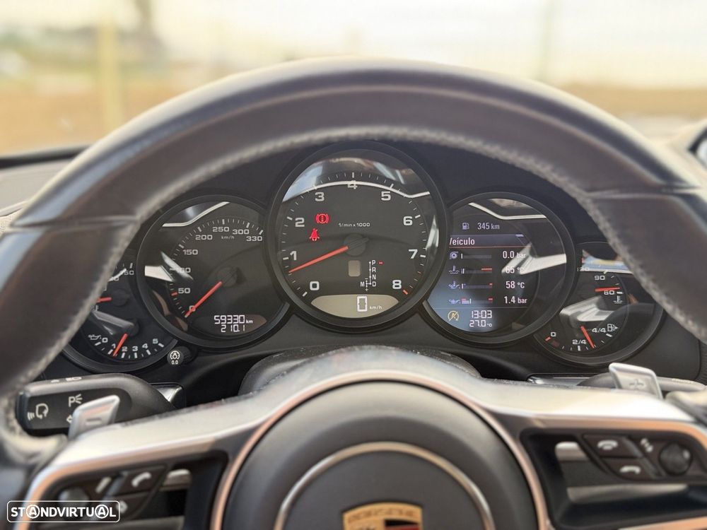 Porsche 911 (991) Carrera 4 PDK - 27