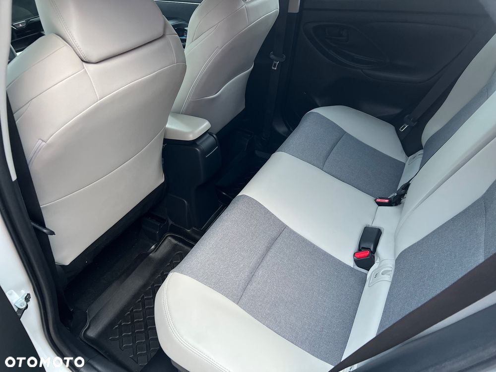 Toyota Yaris Hybrid 1.5 Active - 30