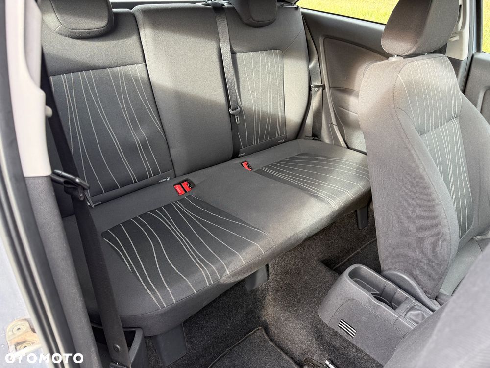 Opel Corsa 1.4 16V Color Edition - 11