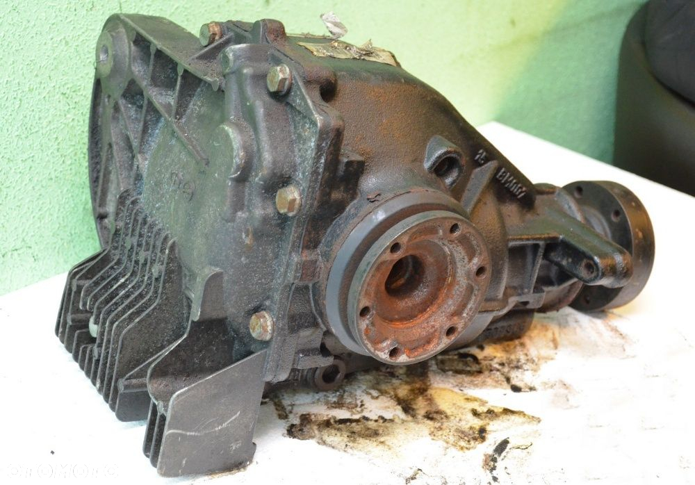 Dyfer Dyferencjał Tył Tylny BMW E60 E61 3.0D Przełożenie 2.47 - 4