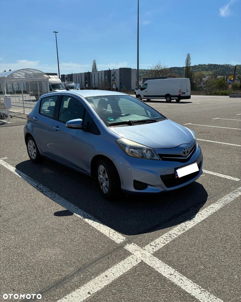 Toyota Yaris - 14