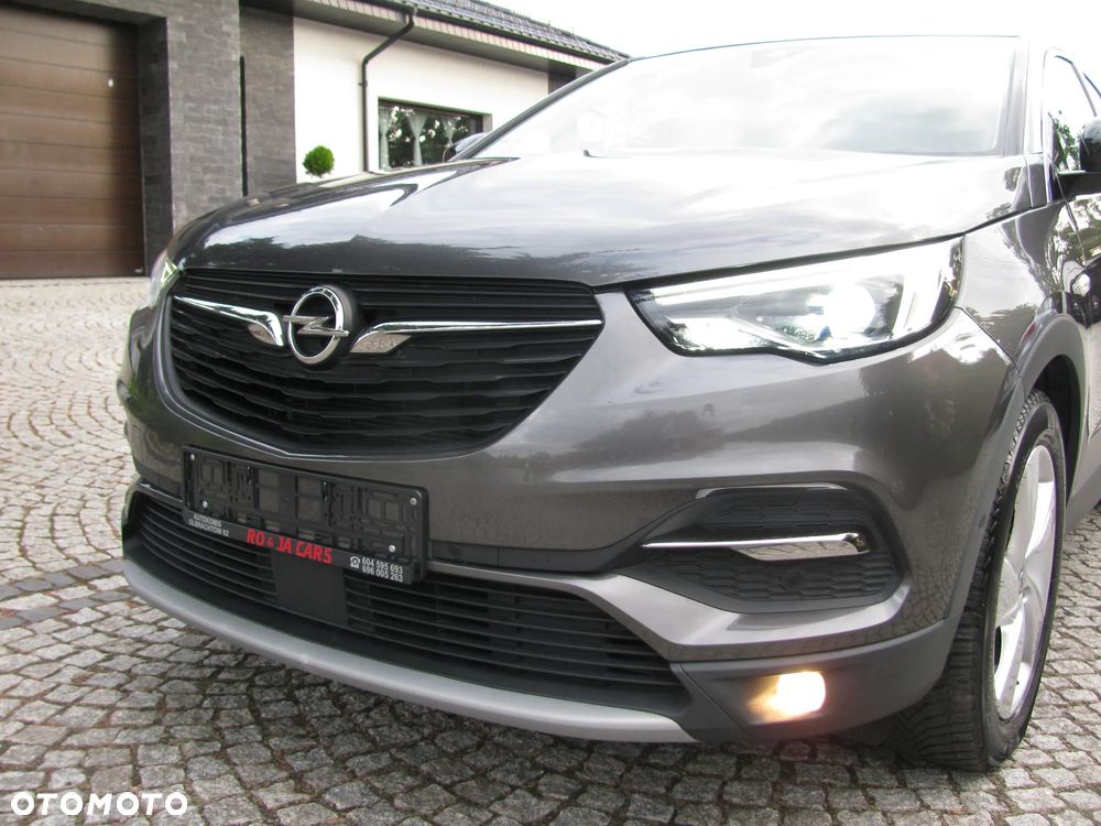 Opel Grandland X 1.2 Start/Stop Business Edition - 34