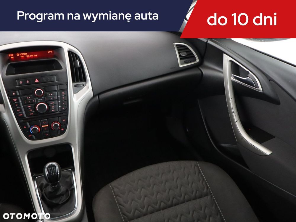 Opel Astra - 10