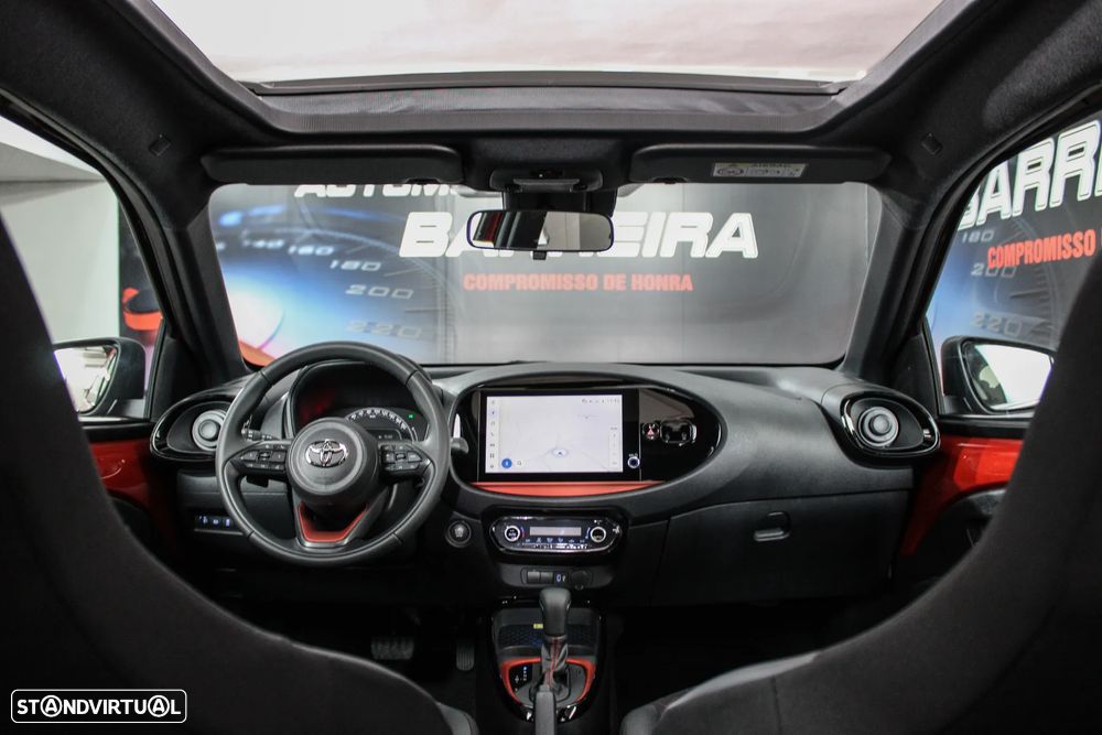 Toyota Aygo X 1.0 Envy CVT - 3