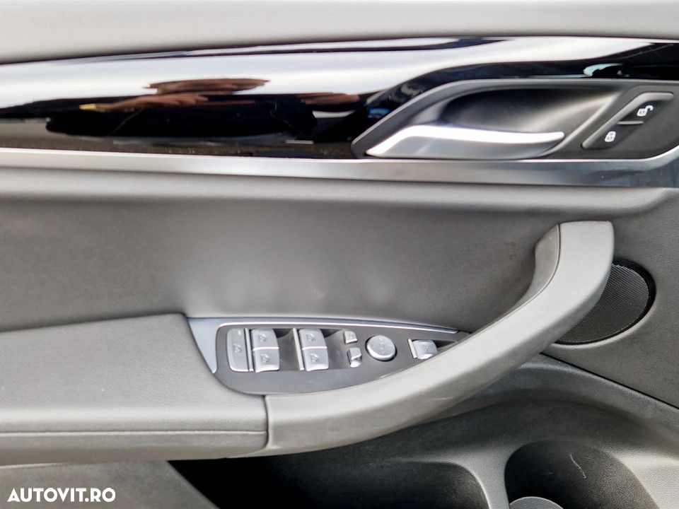 BMW X3 xDrive20d AT MHEV - 14