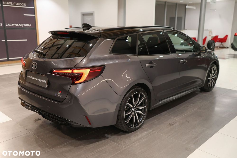 Toyota Corolla 2.0 Hybrid GR Sport Dynamic - 13