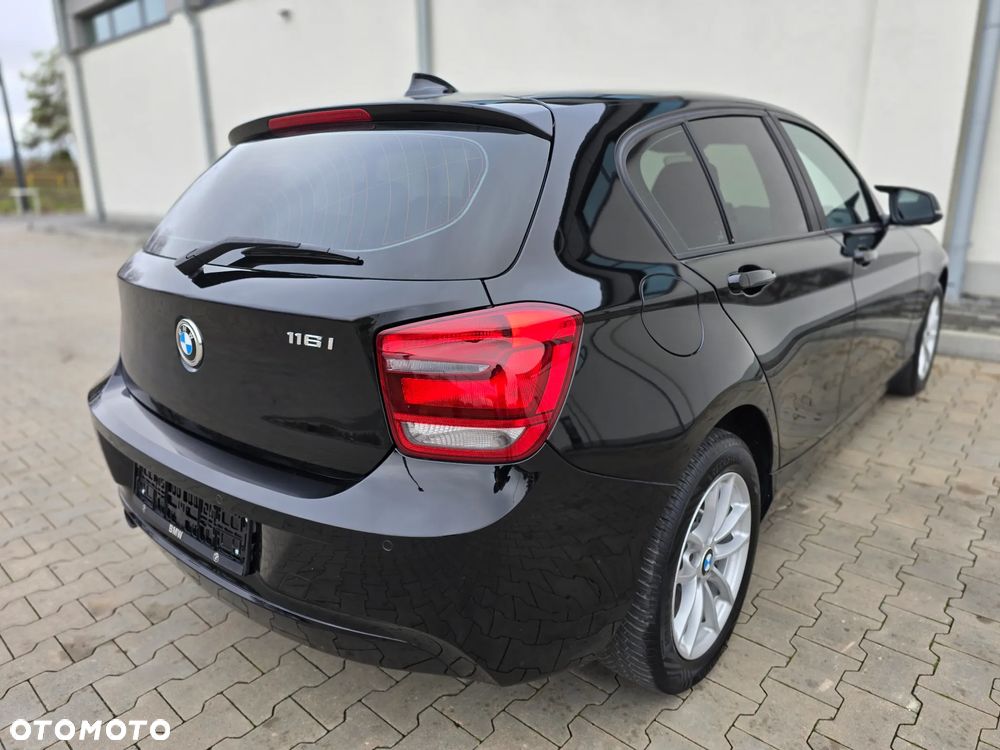 BMW Seria 1 116i Sport Line - 25