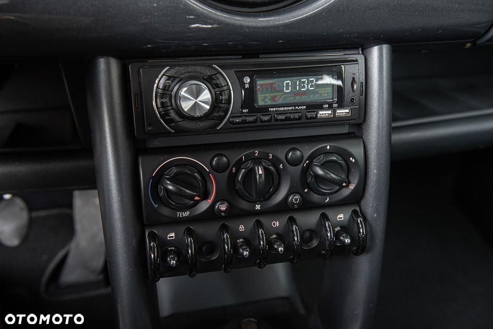 MINI ONE Standard - 16