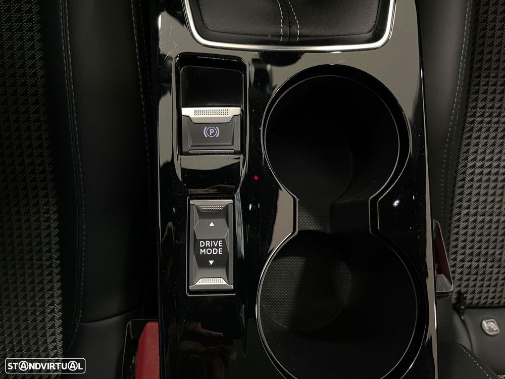 Peugeot 2008 1.2 PureTech GT Line - 52