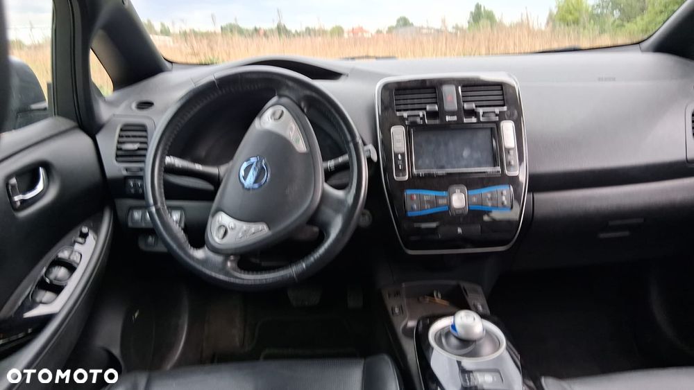 Nissan Leaf 24kWh Acenta - 6