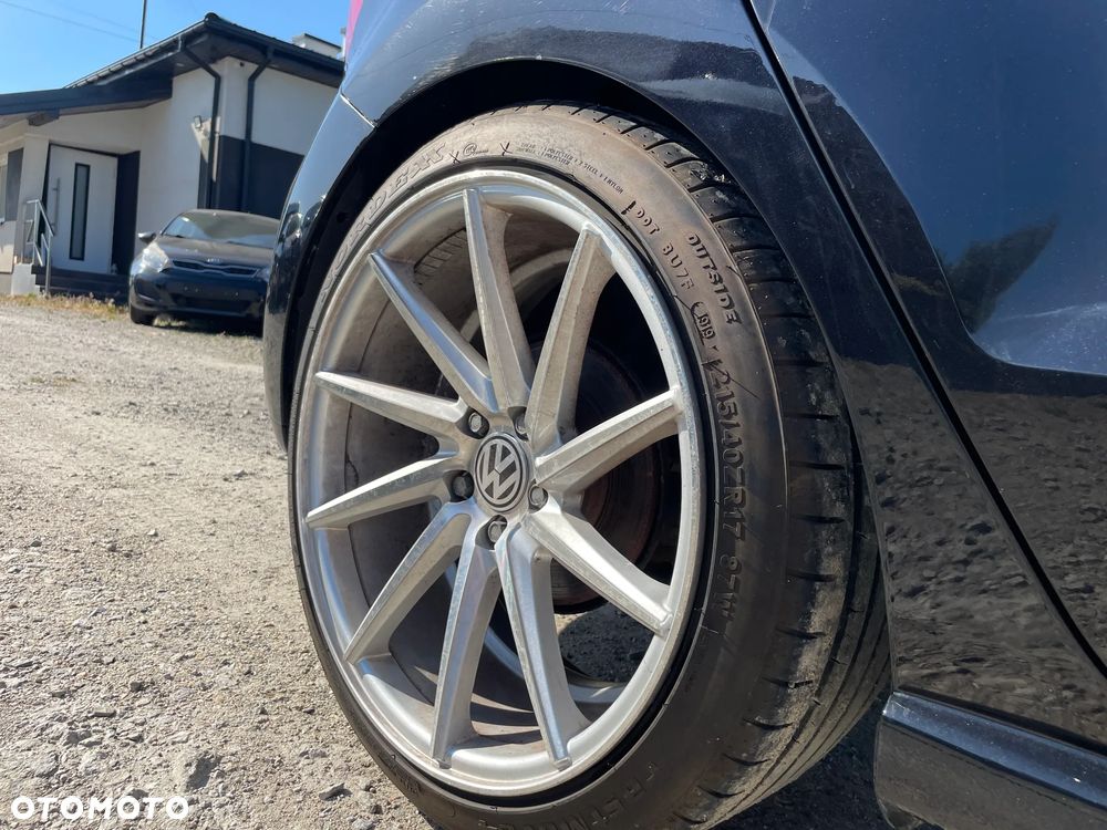 Volkswagen Polo - 10