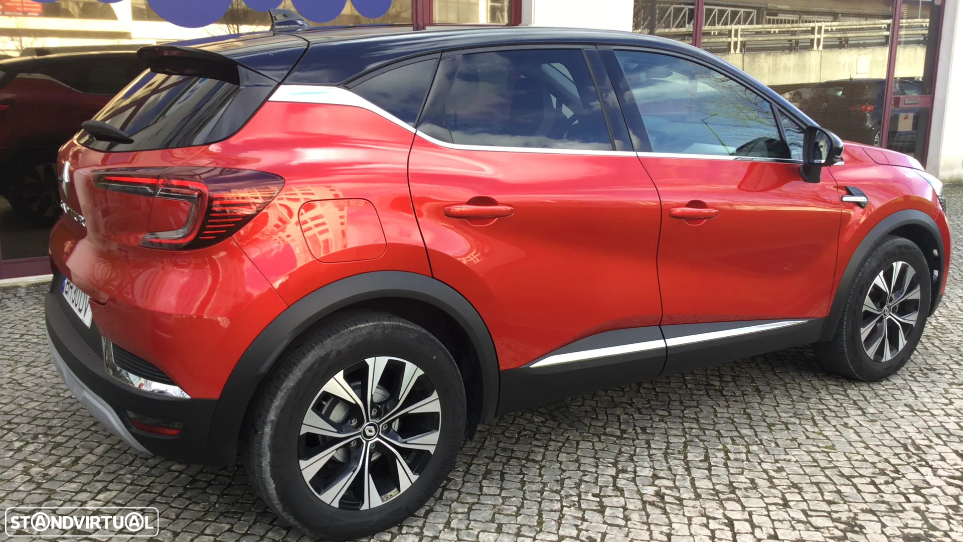 Renault Captur 1.0 TCe Techno Bi-Fuel - 4