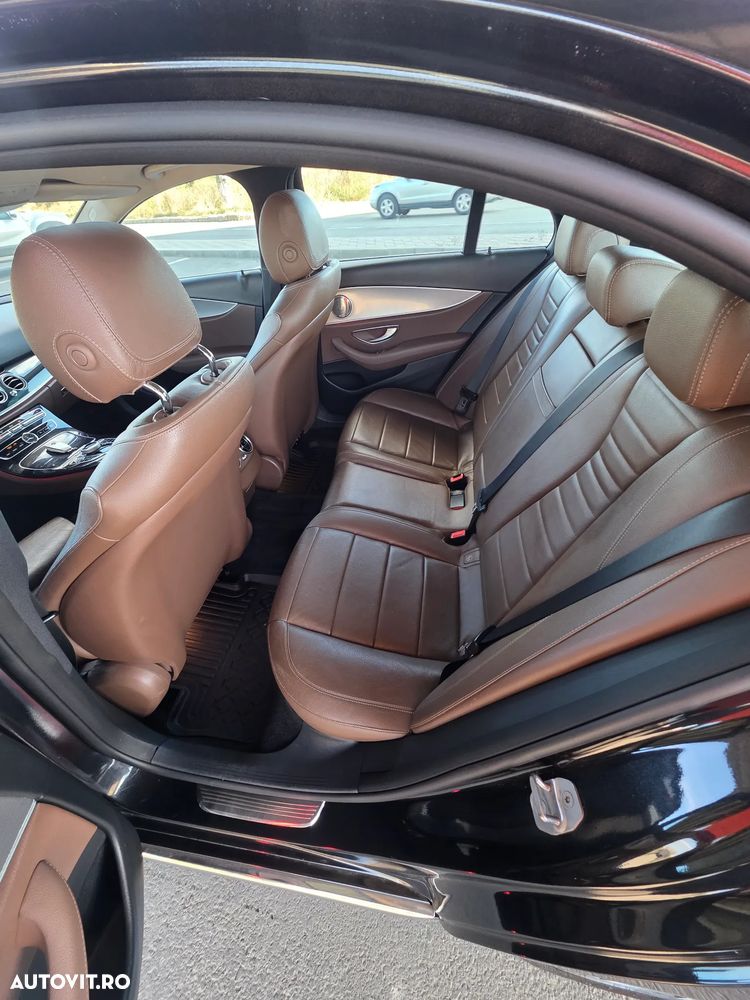 Mercedes-Benz E 200 d Aut. - 11