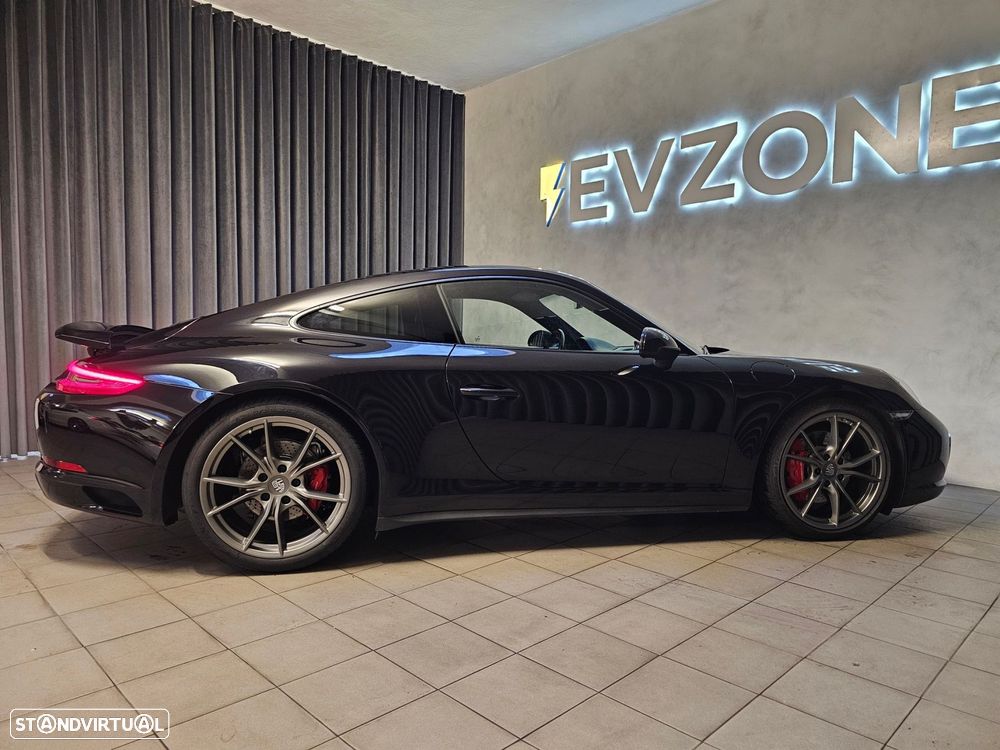 Porsche 911 (991) Carrera 4S PDK - 10