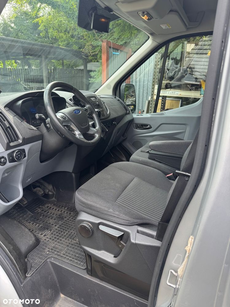 Ford Transit - 9