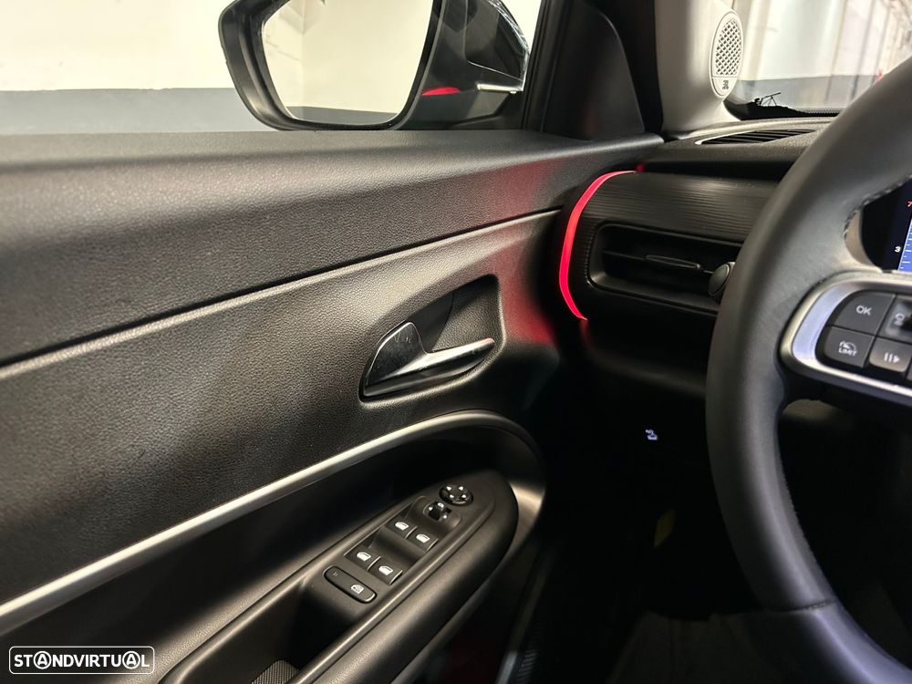 Jeep Avenger 1.2 GSE T3 Altitude - 40