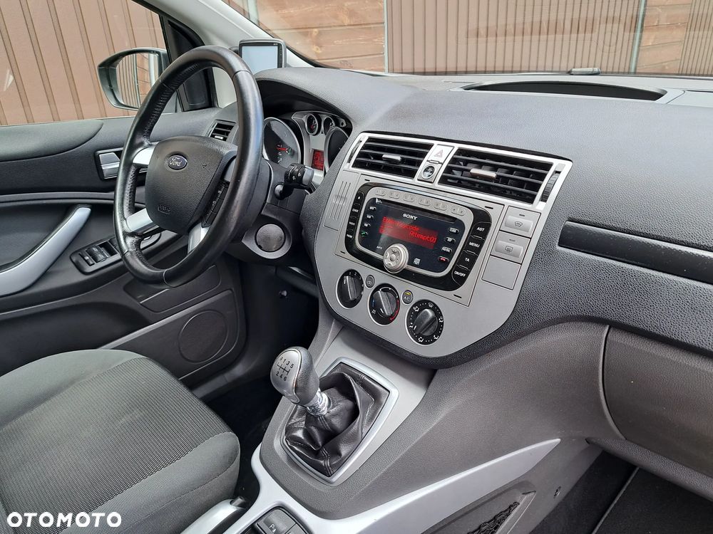 Ford Kuga 2.0 TDCi Titanium - 6