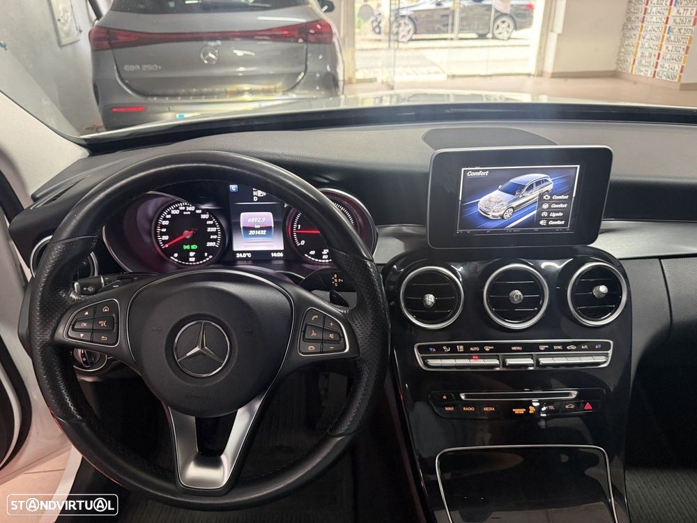 Mercedes-Benz C 220 (BlueTEC) d Station 7G-TRONIC Avantgarde — fotografia 14