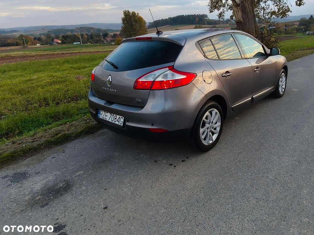 Renault Megane ENERGY TCe 115 Start & Stop Authentique - 19