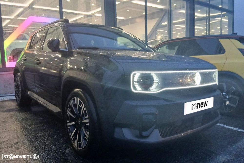 Renault 4 E-Tech 52 kWh Iconic Autonomia Conforto - 2