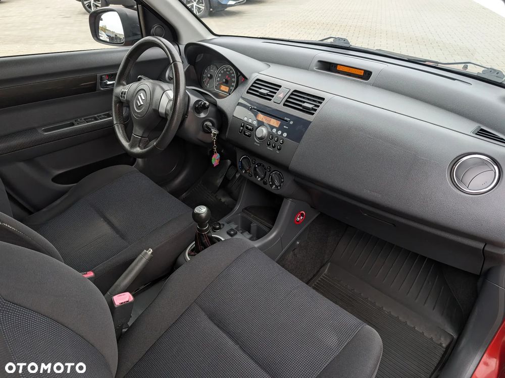 Suzuki Swift 1.3 Classic - 34