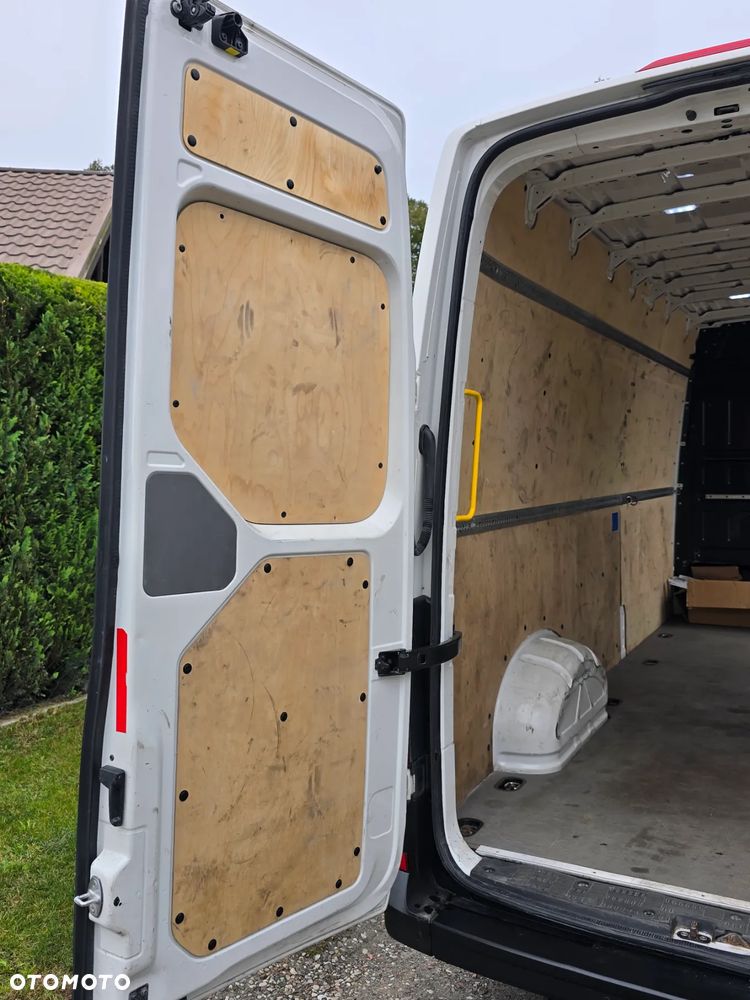 Volkswagen Crafter - 20