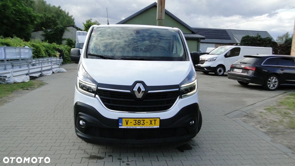 Renault Trafic - 2