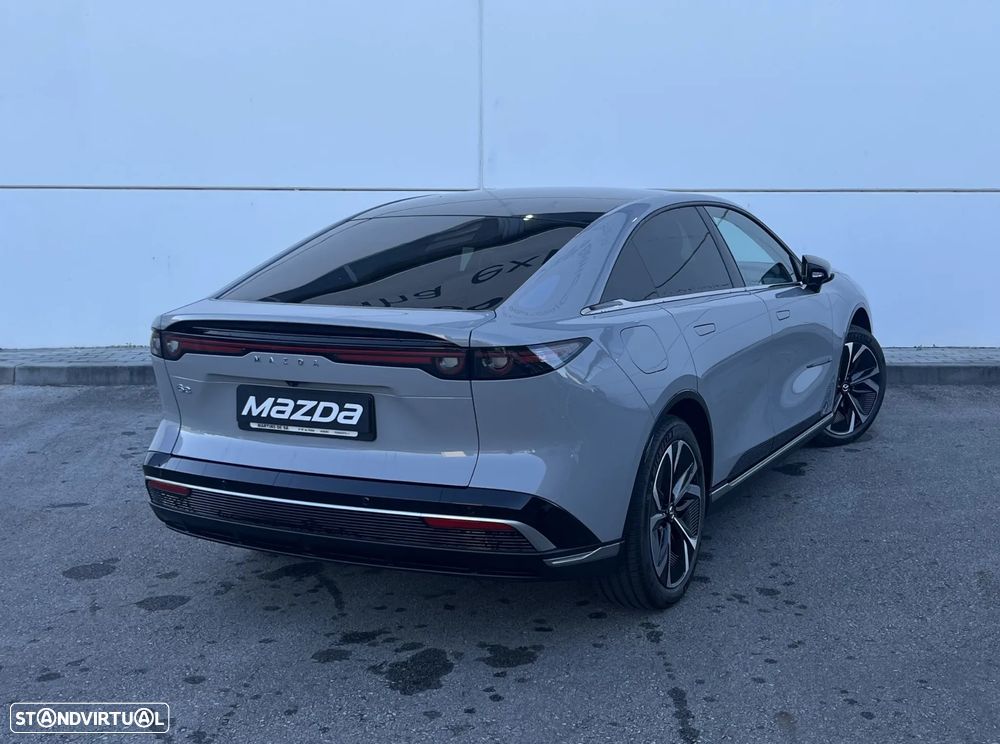 Mazda 6e 80 kWh Long Range Takumi - 2