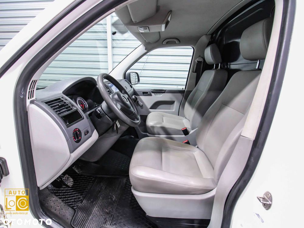 Volkswagen TRANSPORTER T5 FURGON - 9