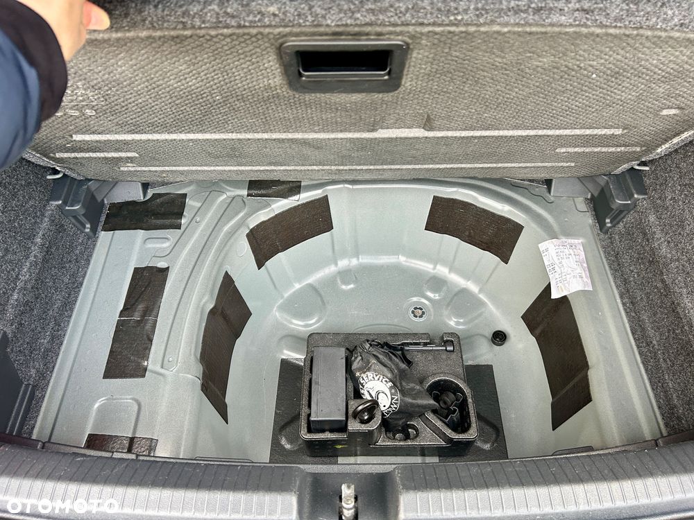 Volkswagen Polo 1.6 TDI SCR DSG Highline - 18