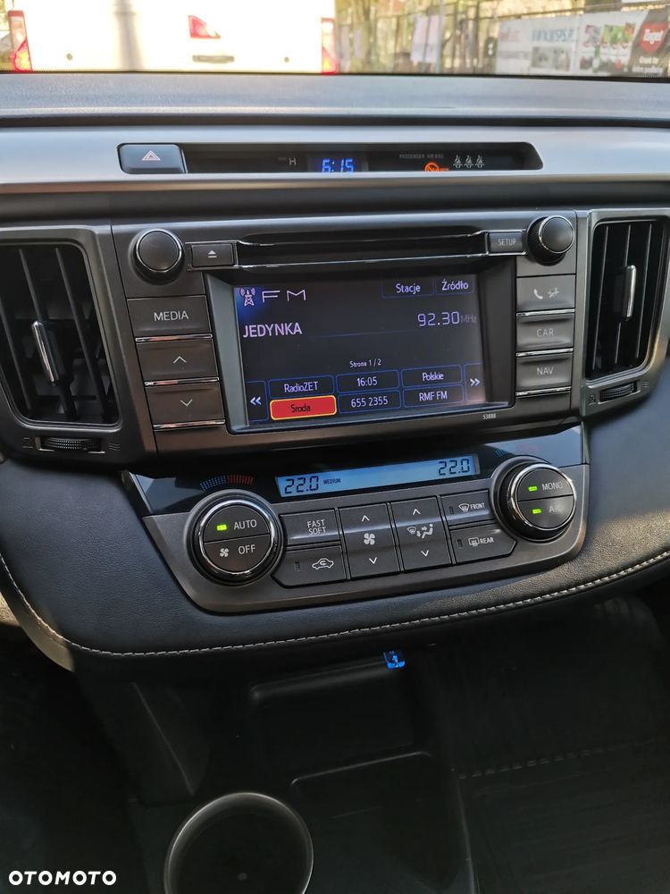 Toyota RAV4 2.2 D-4D Premium - 31