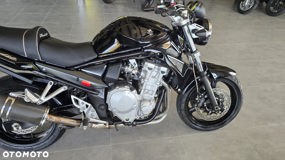 Suzuki Bandit - 32
