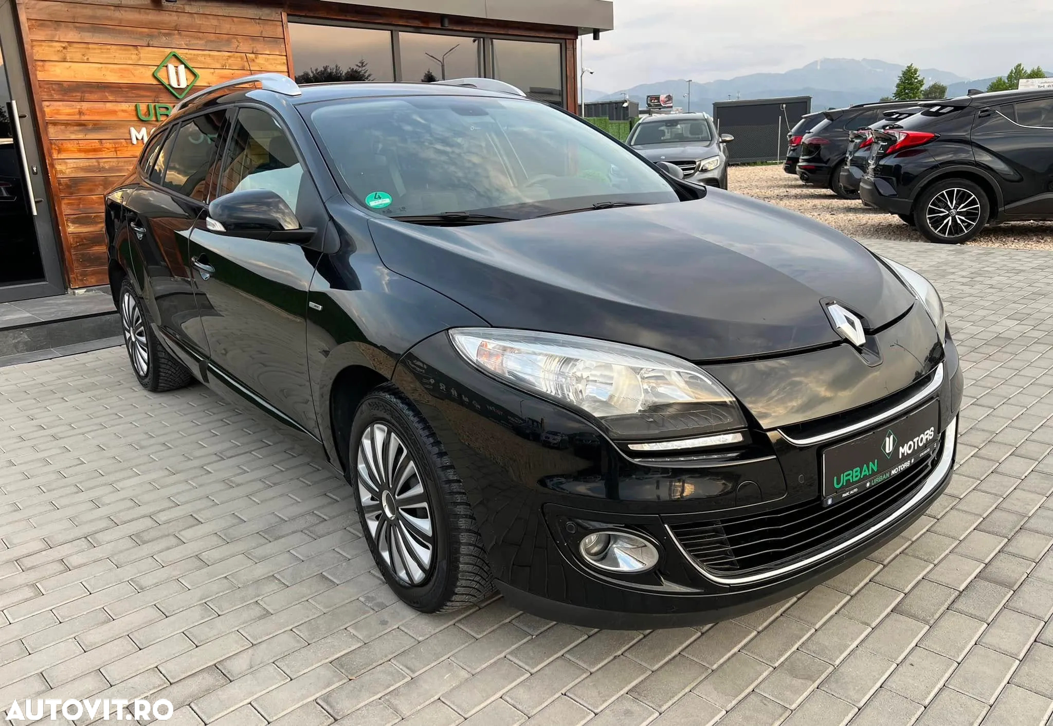 Renault Megane ENERGY dCi 130 BOSE EDITION - 20