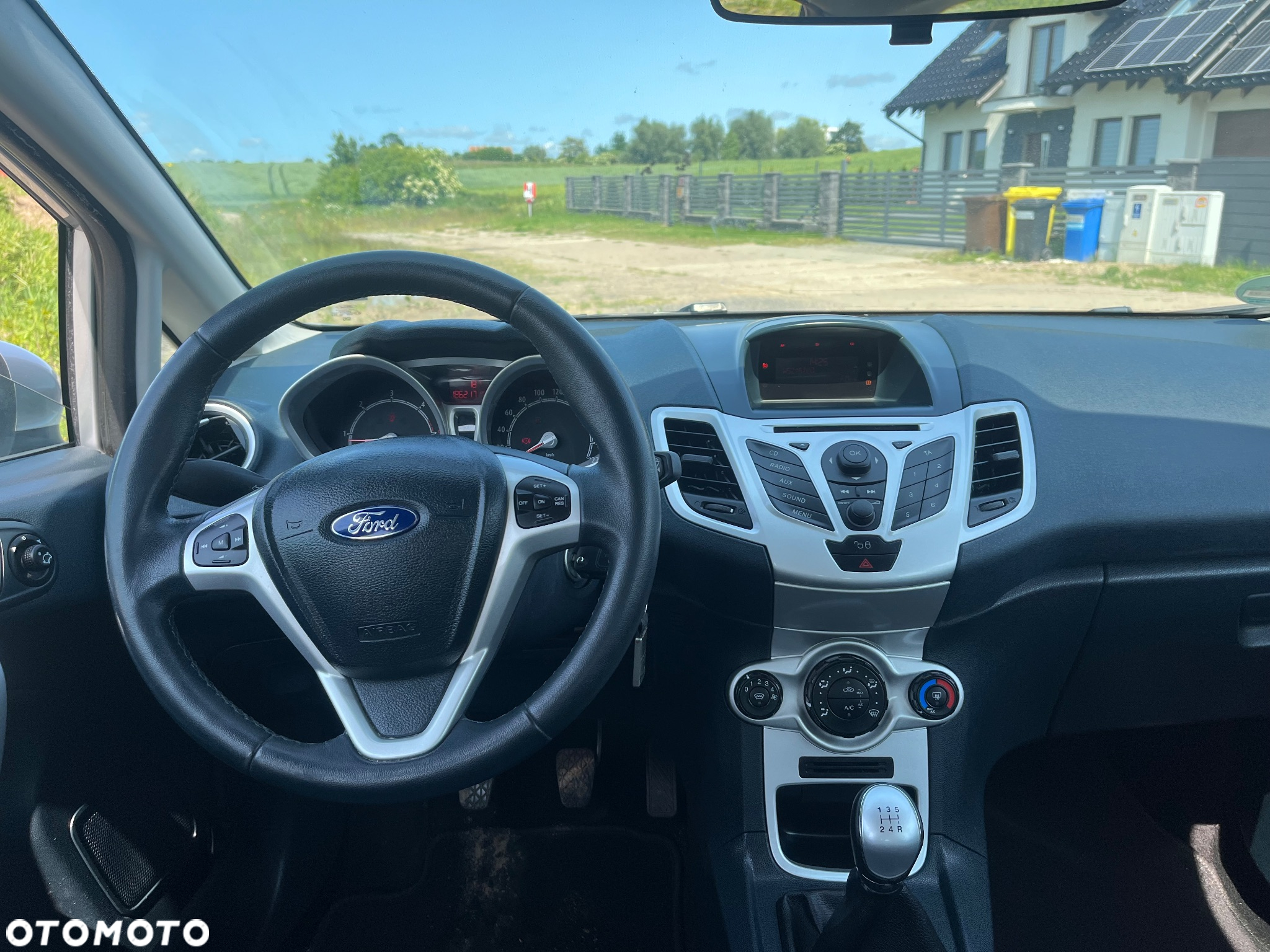Ford Fiesta 1.6 TDCi DPF Gold X - 11
