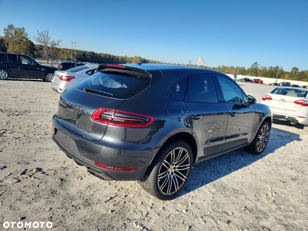 Porsche Macan - 5