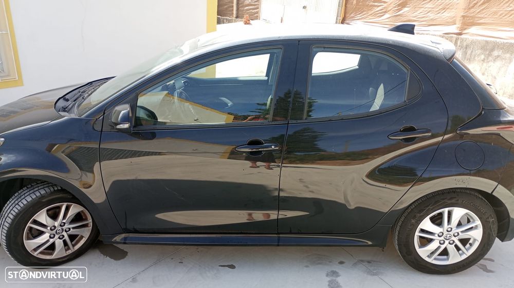 Toyota Yaris - 5