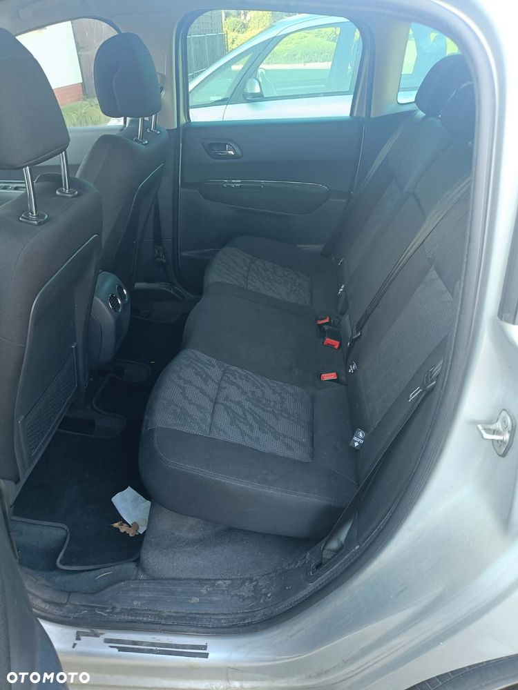 Peugeot 3008 1.6 Premium+ - 7