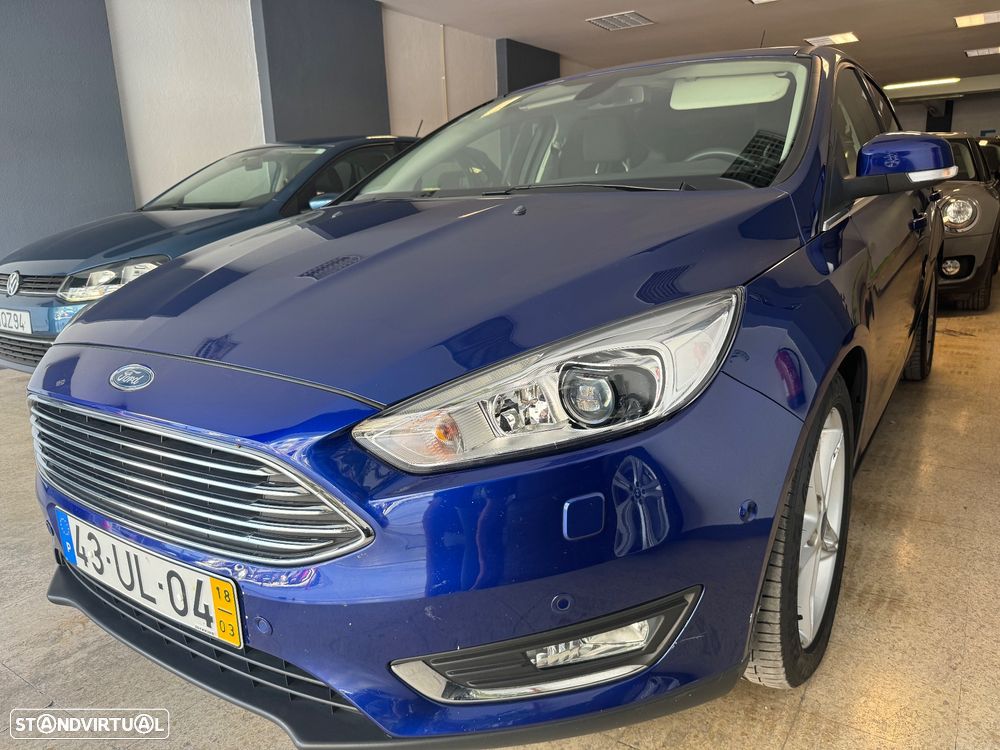 Ford Focus 1.0 EcoBoost Titanium - 1